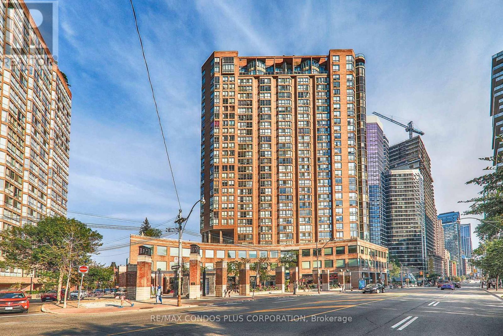 #1215 44 ST JOSEPH STREET - 1