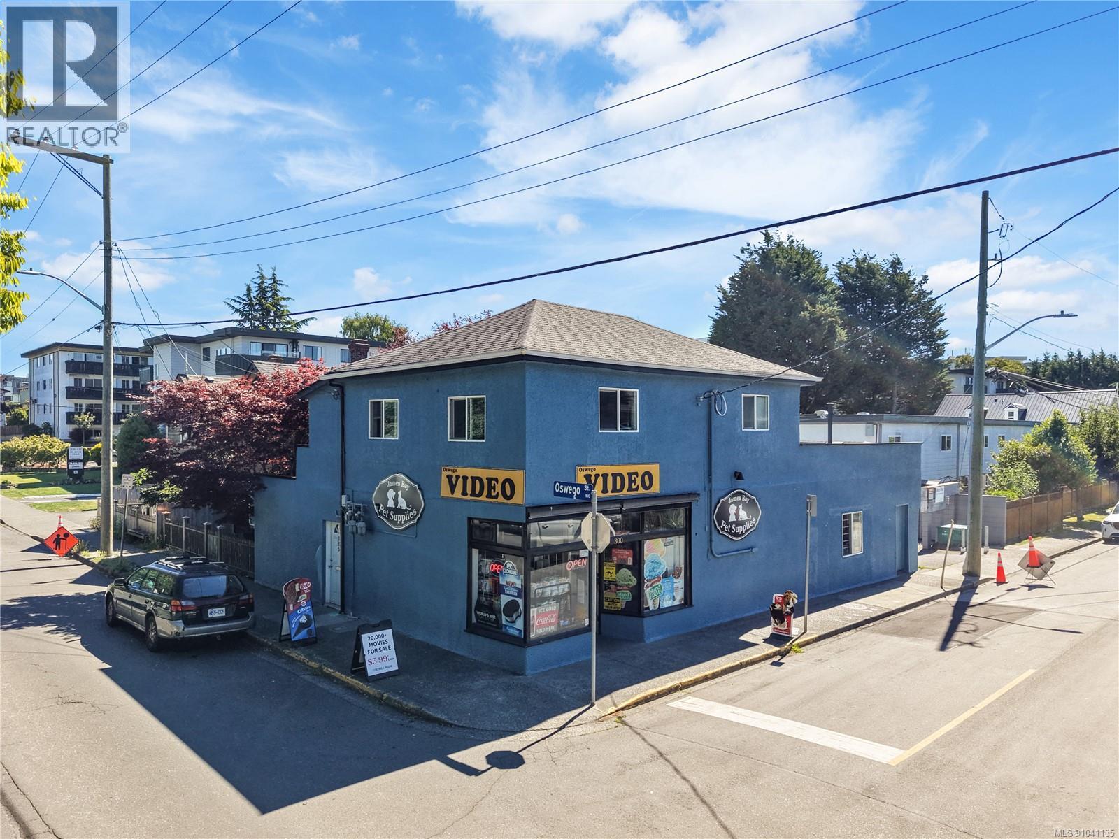  300 Beckley Avenue, Victoria