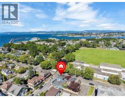 300 Beckley Ave, Victoria, BC V8V1J6 Photo 8