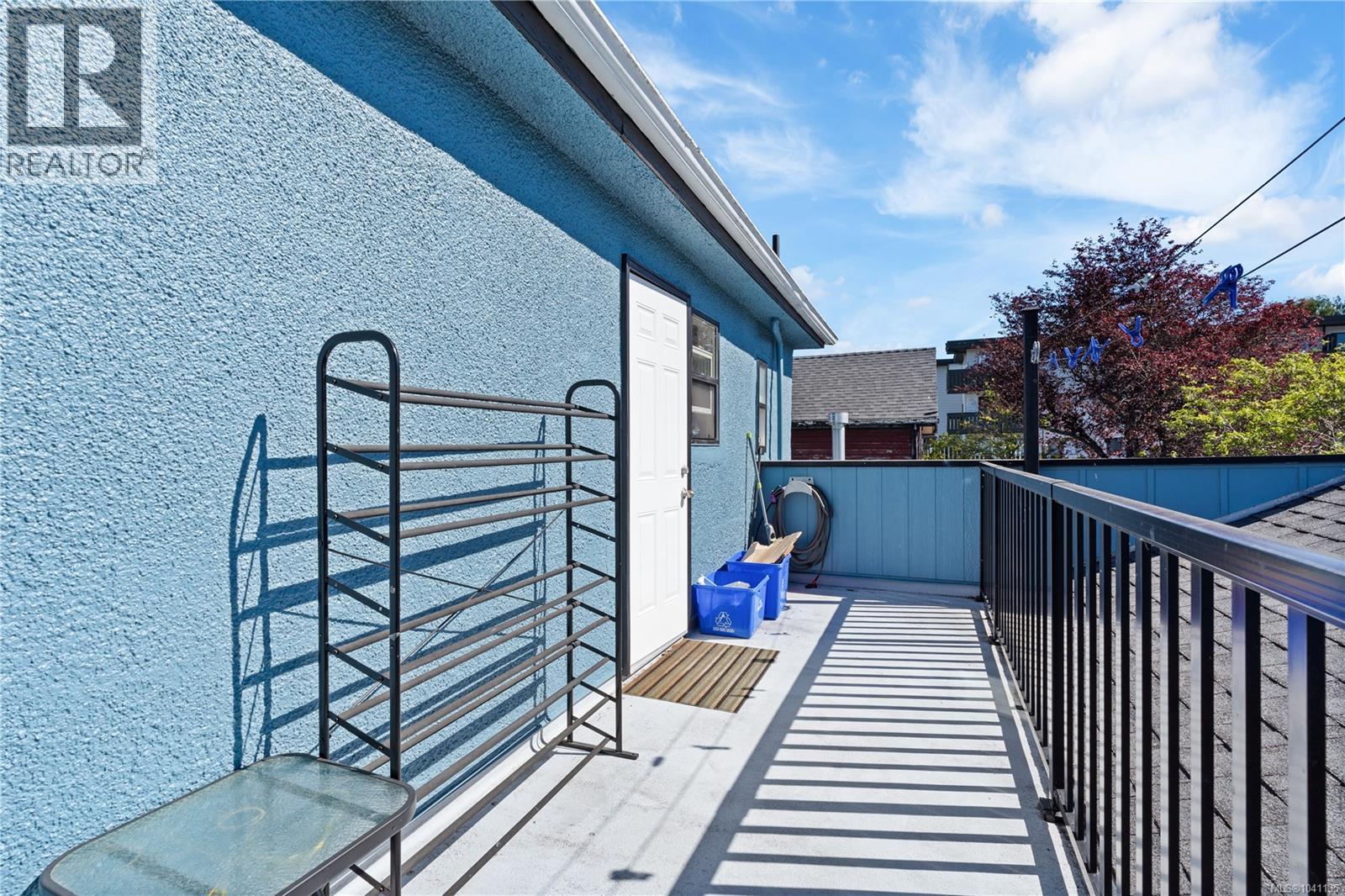  300 Beckley Avenue, Victoria