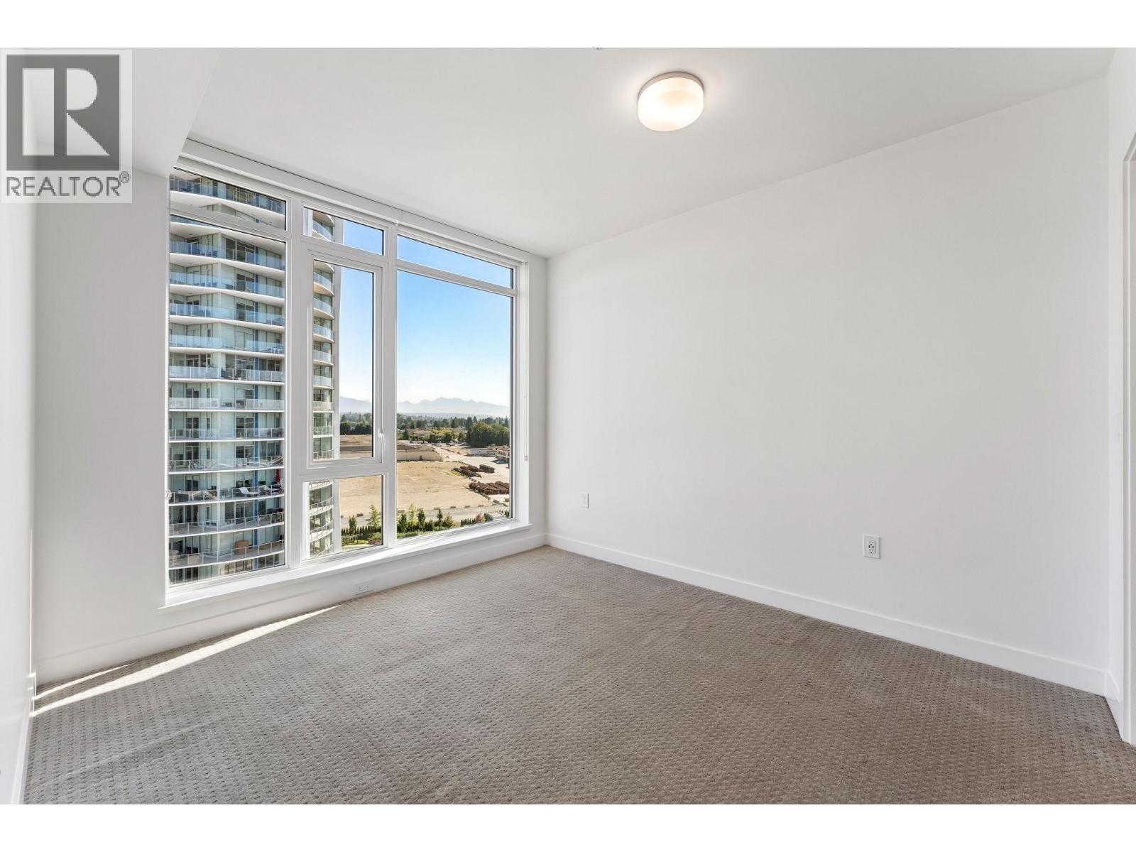 903 7683 PARK CRESCENT, Burnaby