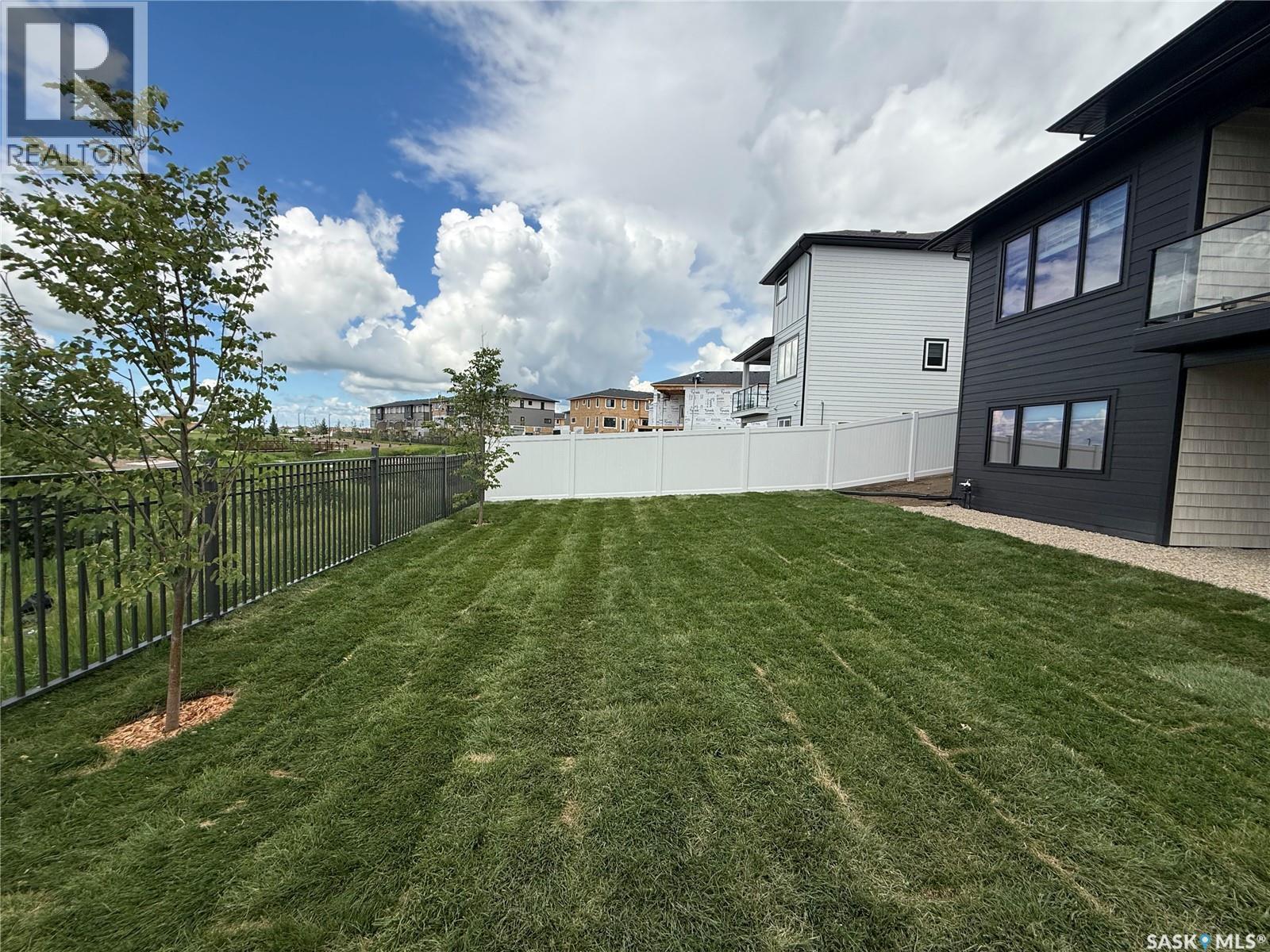 415 Sharma CRESCENT - 51