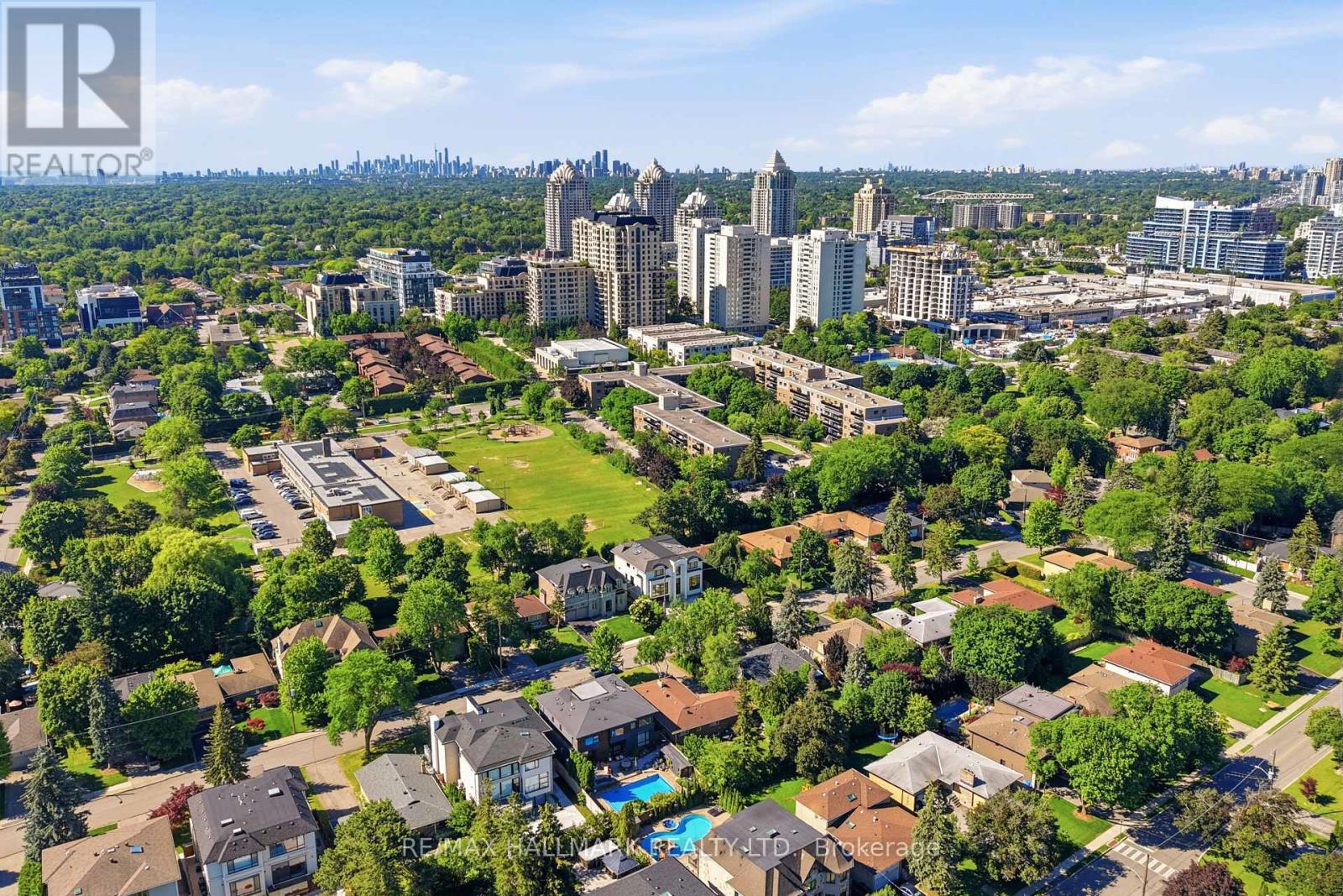 23 MOREWOOD CRESCENT - 12