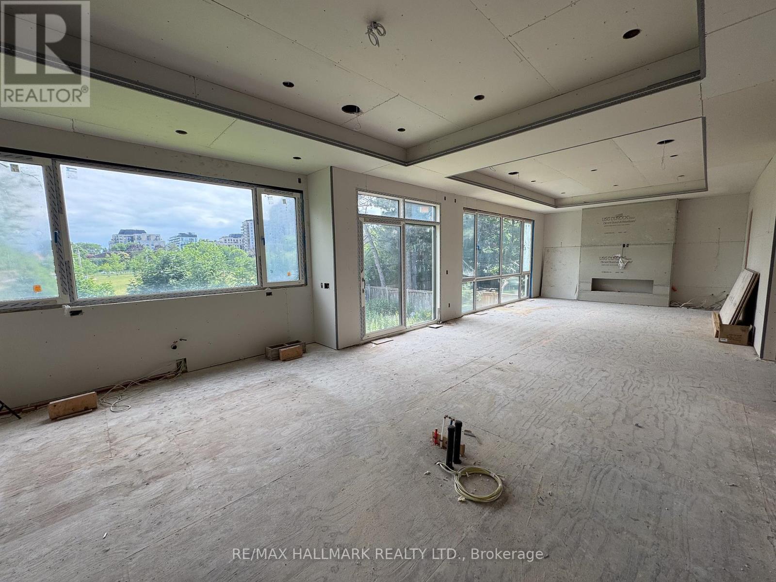 23 MOREWOOD CRESCENT - 9
