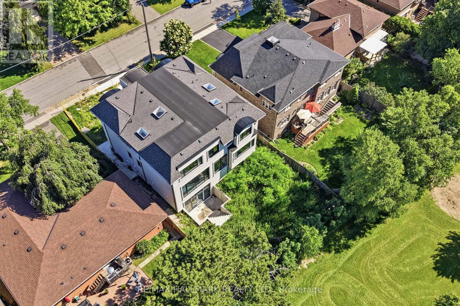 23 MOREWOOD CRESCENT - 4