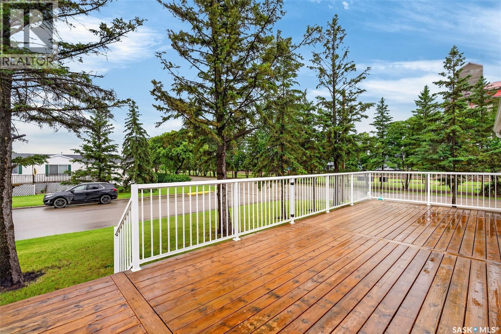 119 Railway AVENUE - 6