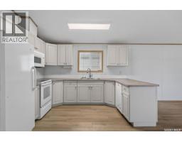 119 Railway Avenue, Kinistino, SK S0J1H0 Photo 13