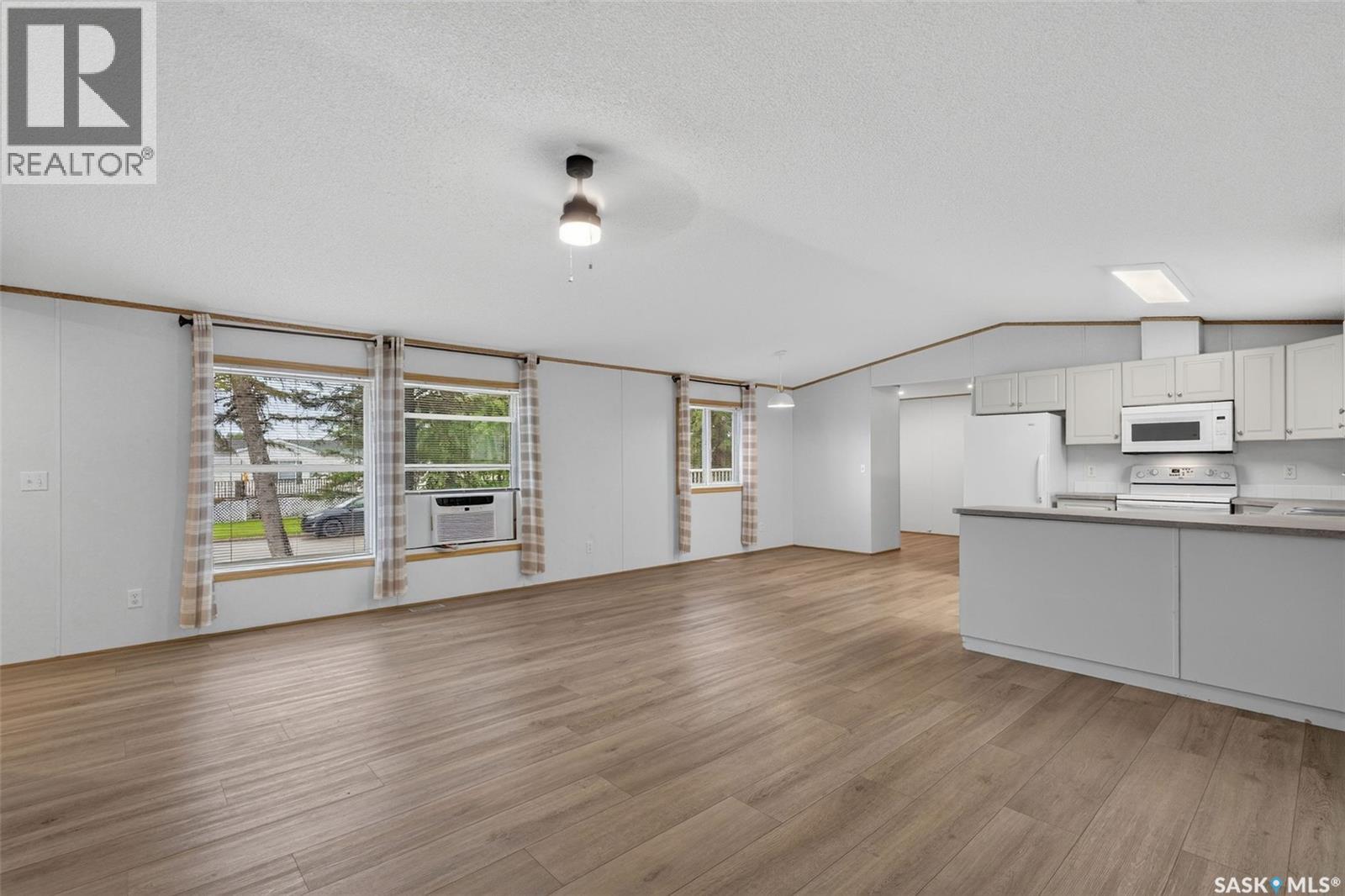 119 Railway AVENUE - 16