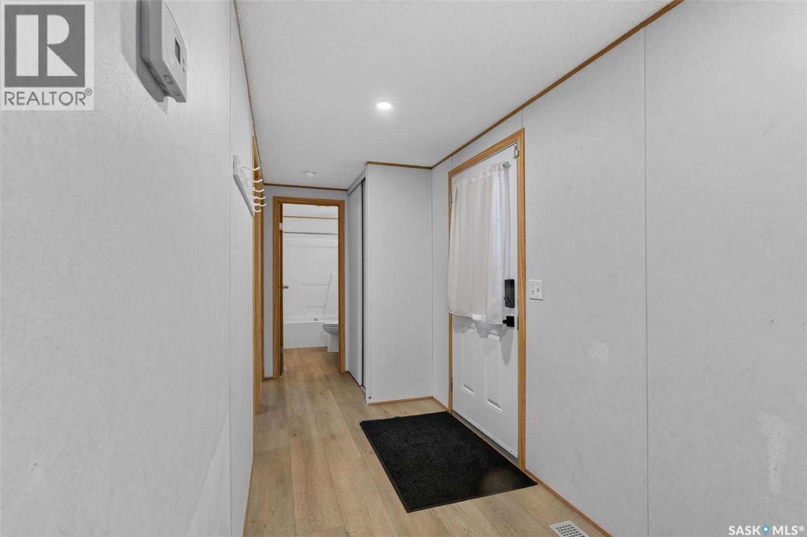 119 Railway AVENUE - 8
