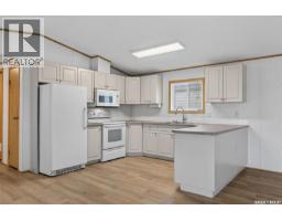 119 Railway Avenue, Kinistino, SK S0J1H0 Photo 12