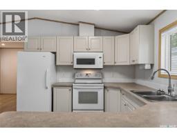 119 Railway Avenue, Kinistino, SK S0J1H0 Photo 14