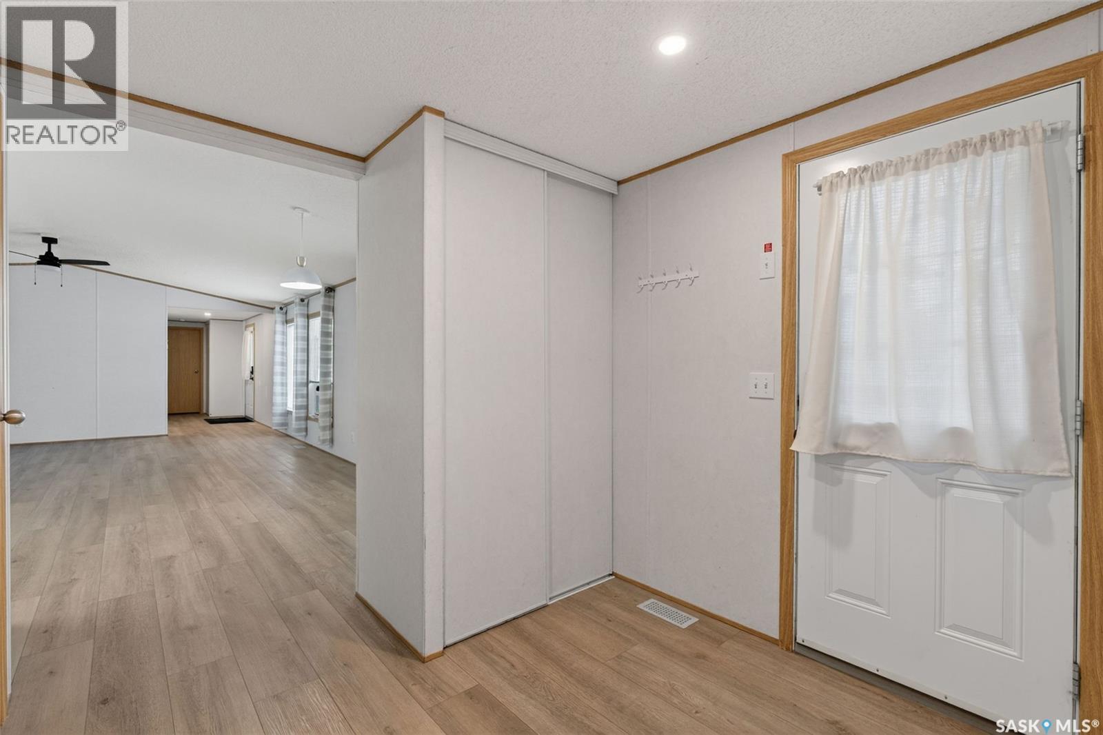 119 Railway AVENUE - 30