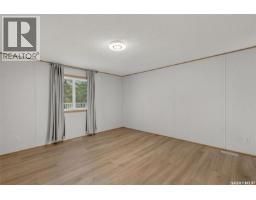 119 Railway Avenue, Kinistino, SK S0J1H0 Photo 24