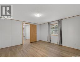 119 Railway Avenue, Kinistino, SK S0J1H0 Photo 22
