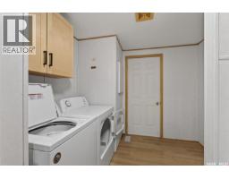 119 Railway Avenue, Kinistino, SK S0J1H0 Photo 31