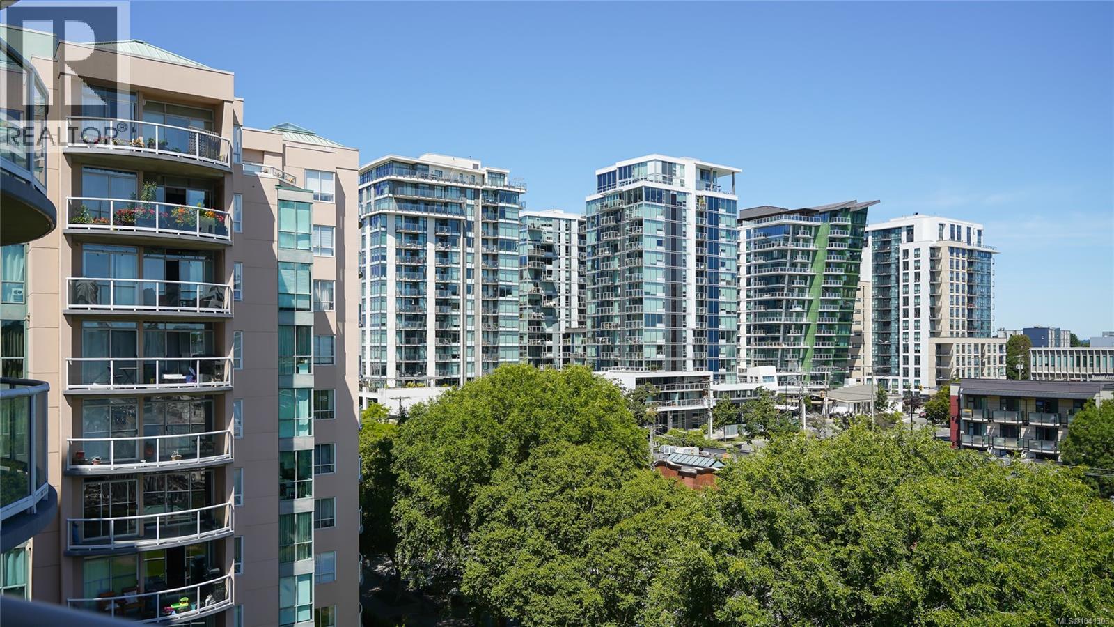 805 1020 View Street, Victoria