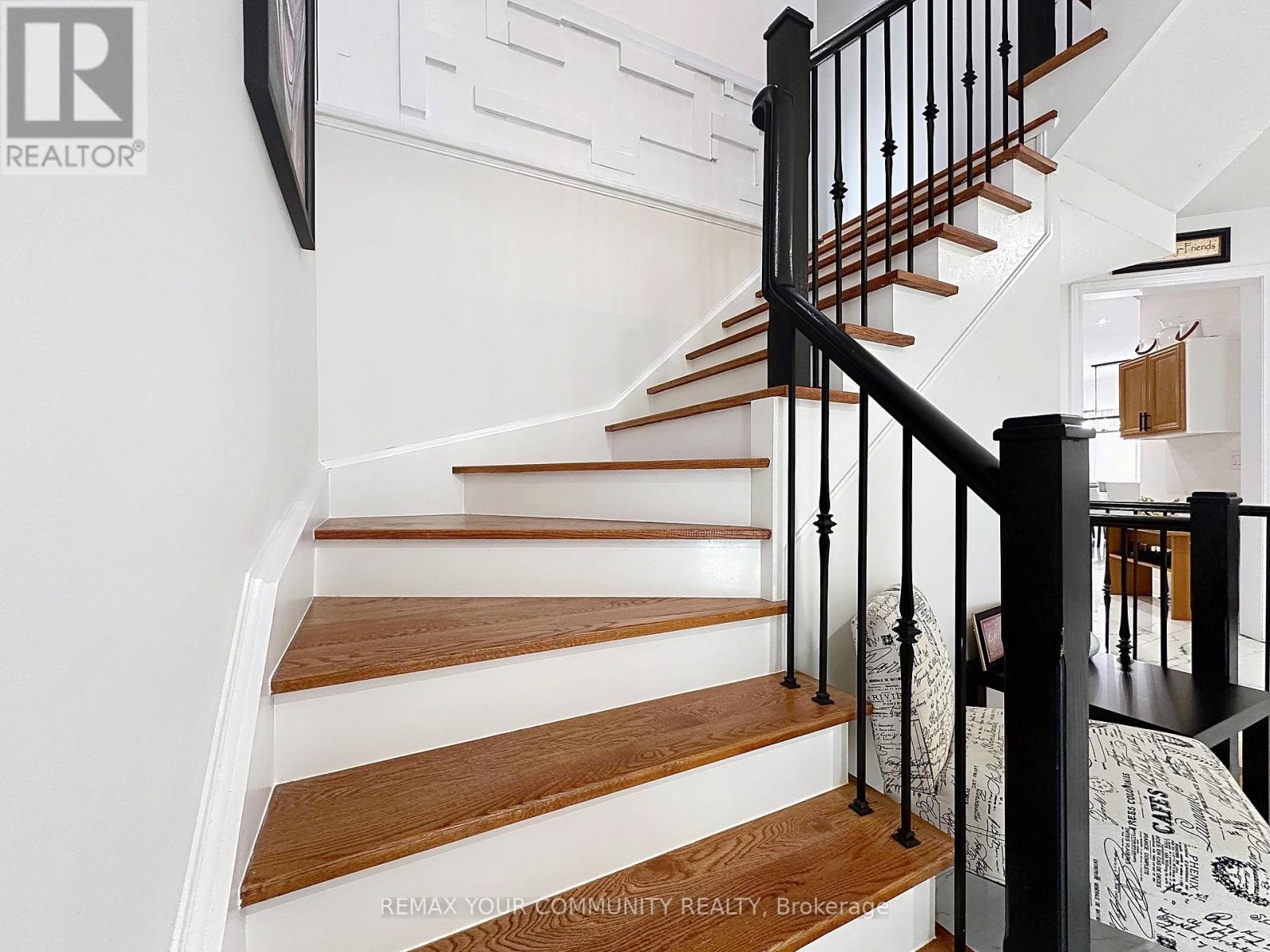 15 BELLEFONTAINE COURT - 16