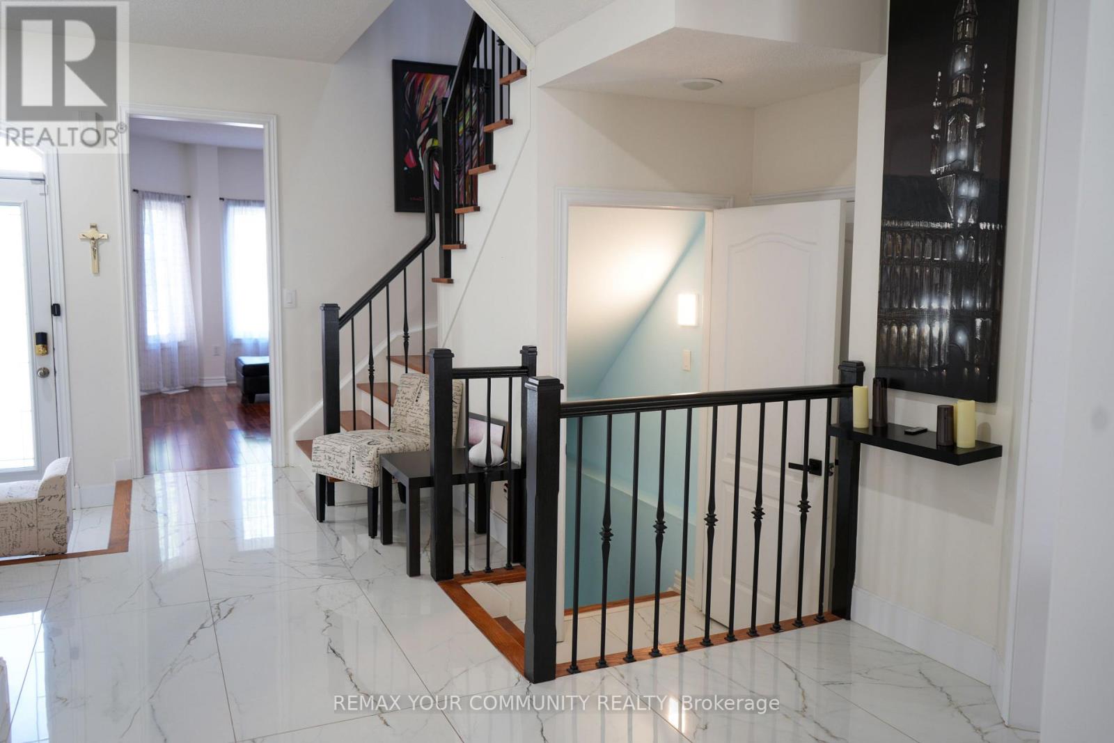 15 BELLEFONTAINE COURT - 4