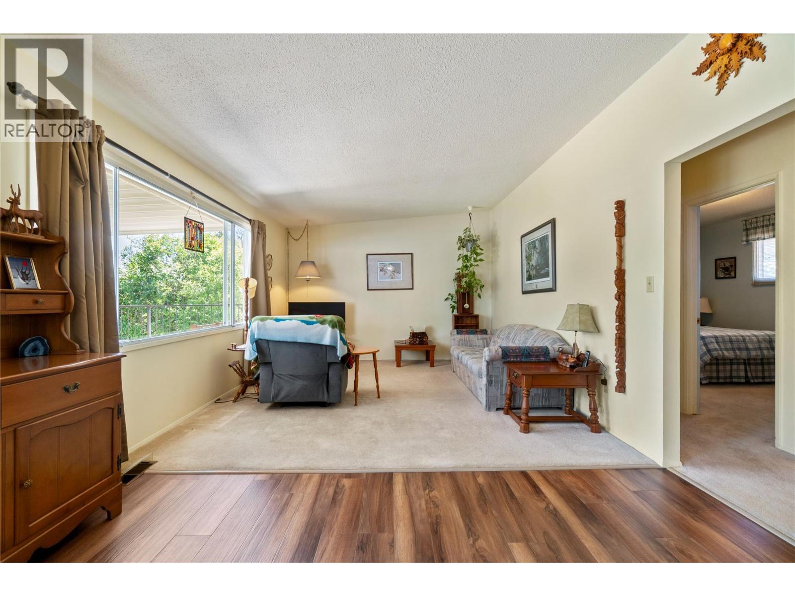  1730 36 Street Northeast, Salmon Arm