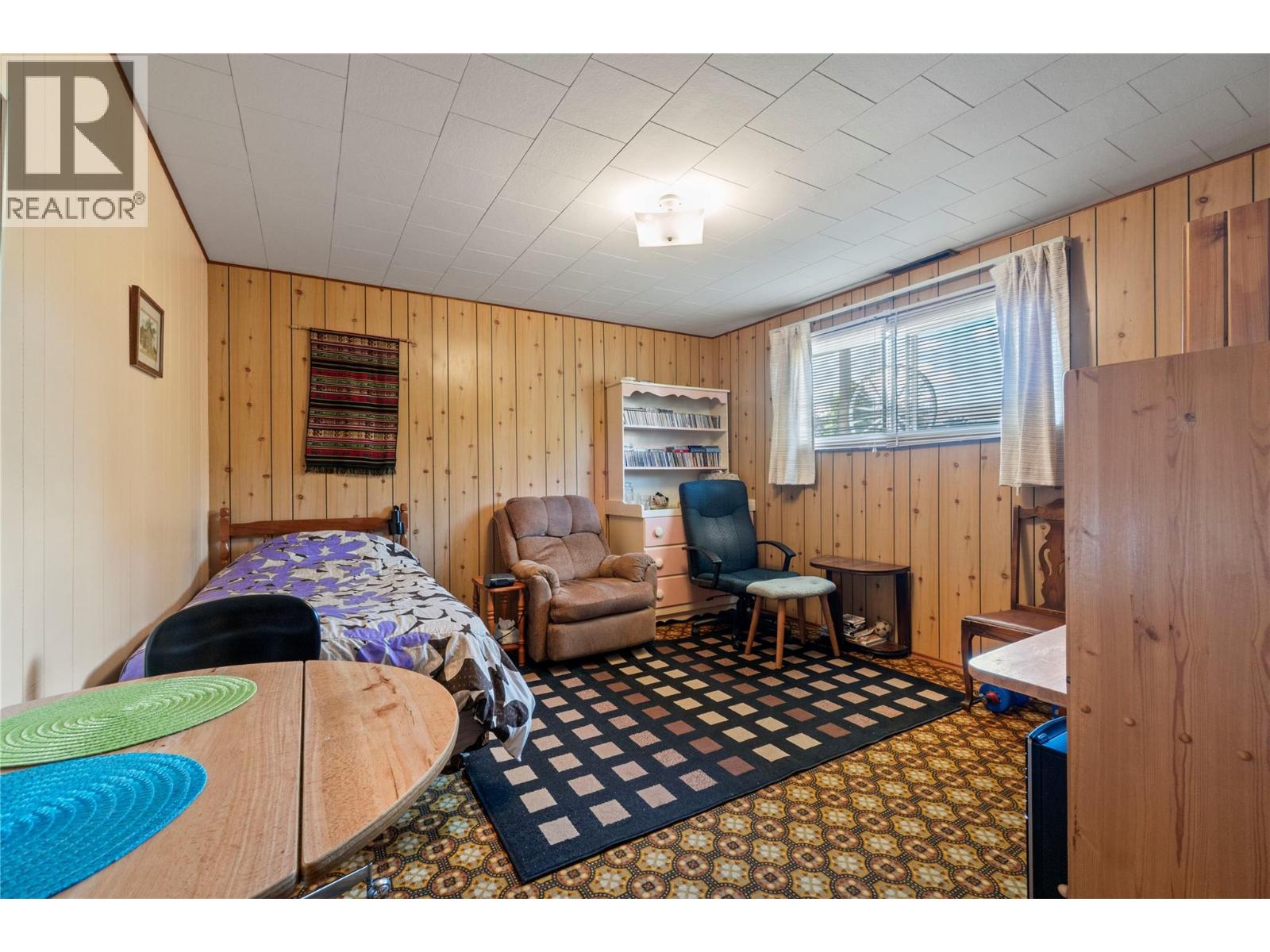  1730 36 Street Northeast, Salmon Arm