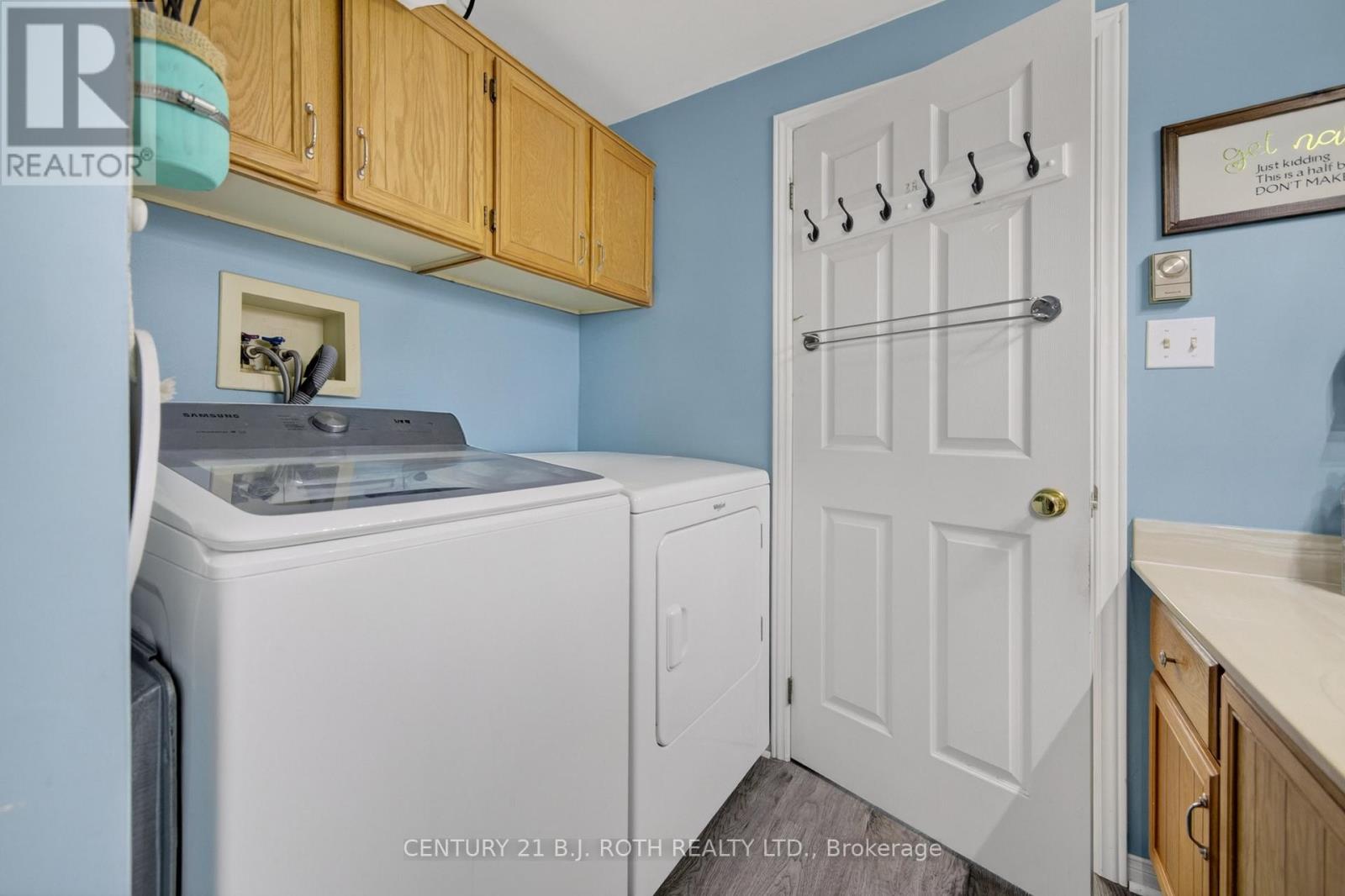 25 COMFORTS COVE COURT - 33