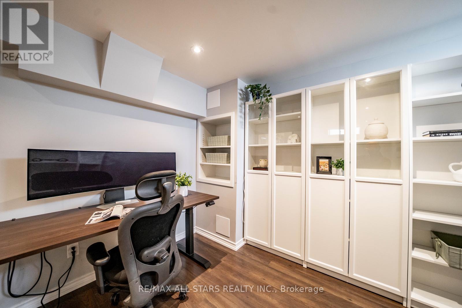 85 VERA LYNN CRESCENT - 42