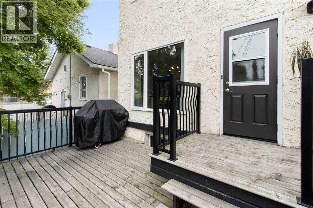 230 11 Avenue NE — photo 49