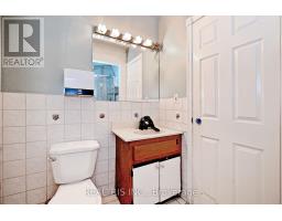 Bedroom 2 - 622 The Queensway, Toronto, ON M8Y1K3 Photo 15