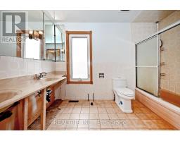 622 The Queensway, Toronto, ON M8Y1K3 Photo 21