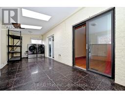 622 The Queensway, Toronto, ON M8Y1K3 Photo 36