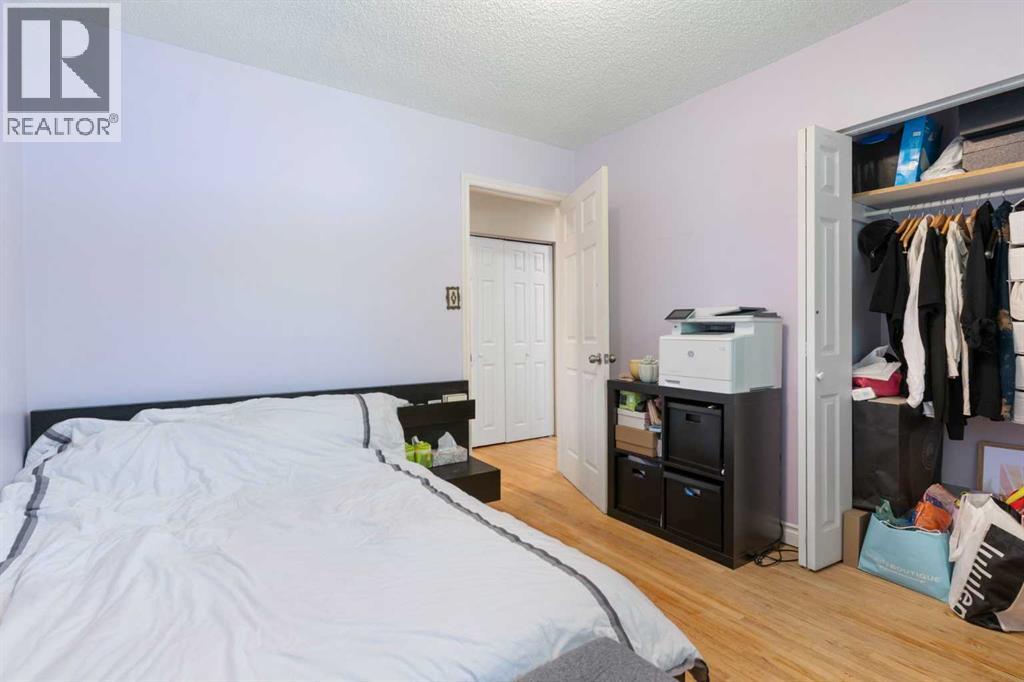 87 Hillgrove Drive SW - 17