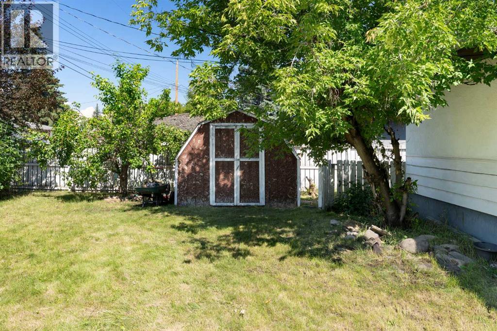 87 Hillgrove Drive SW - 35