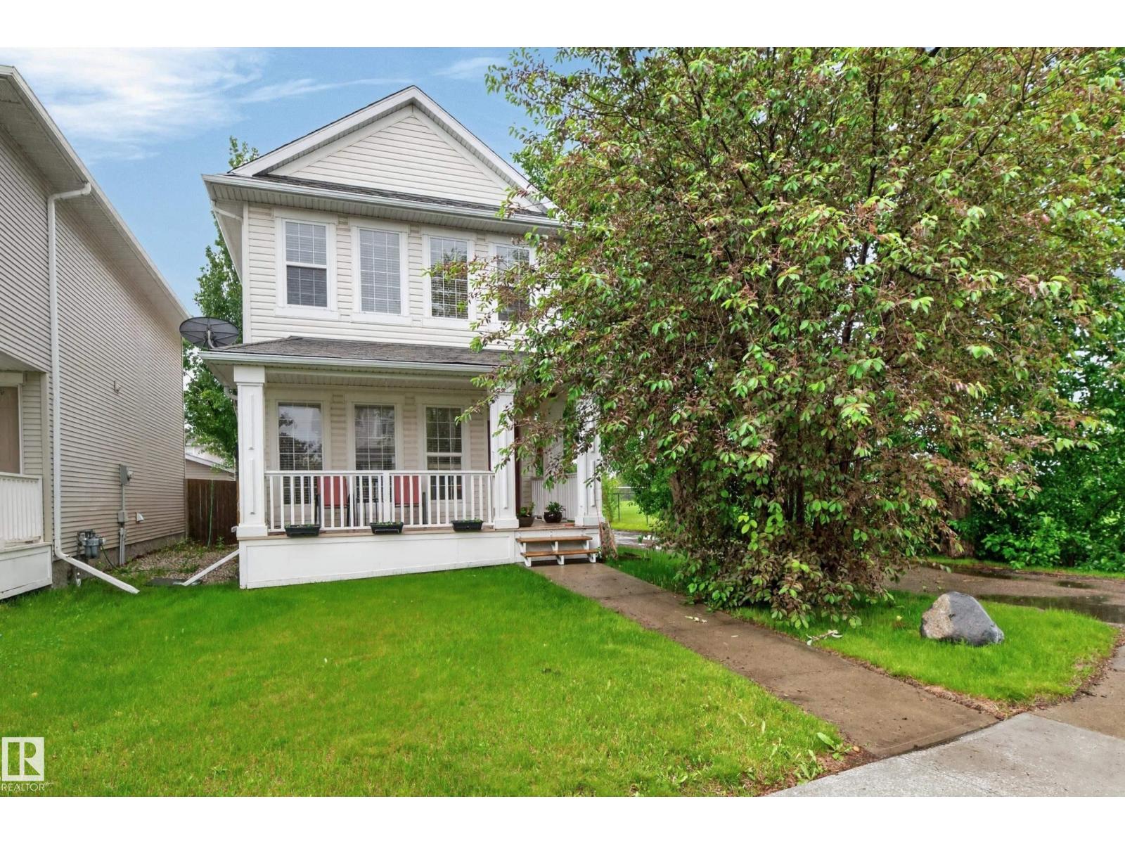 136 BOTHWELL PL - 1