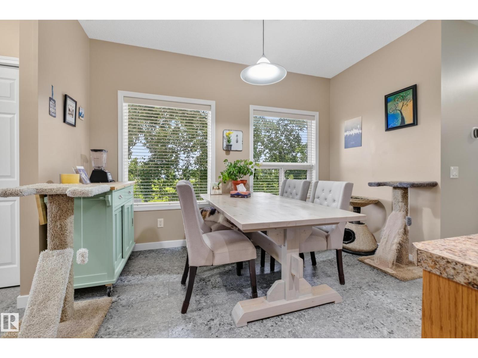 136 BOTHWELL PL - 19