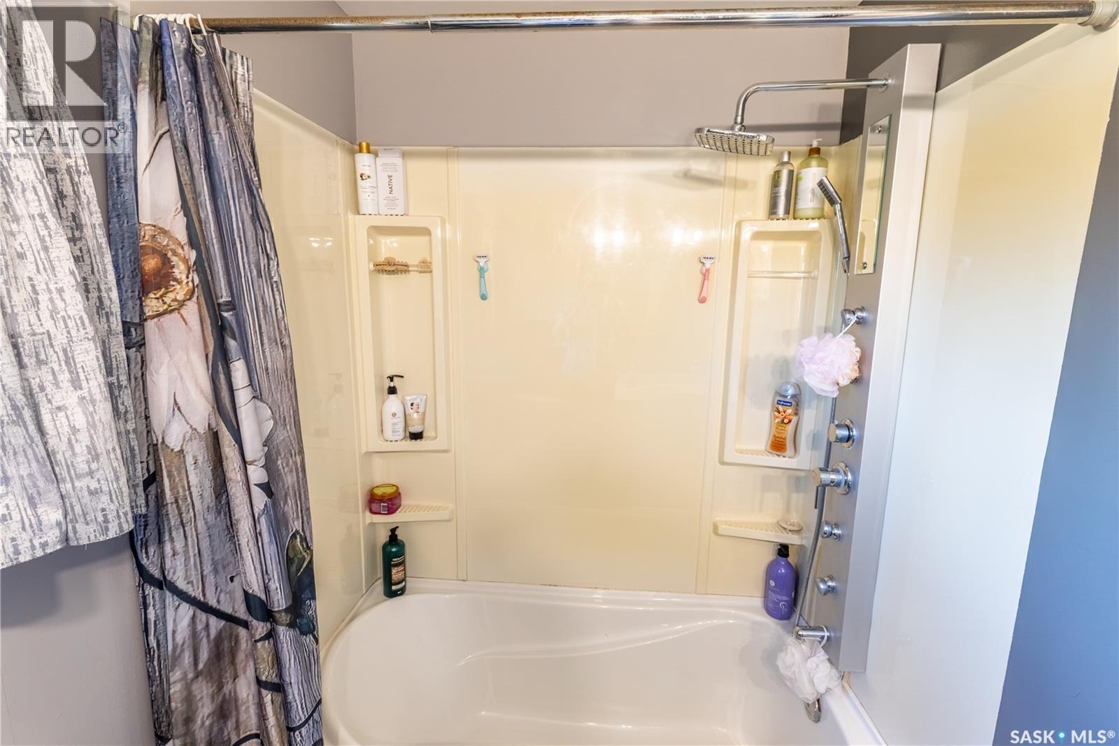 120 Crocus AVENUE - 19