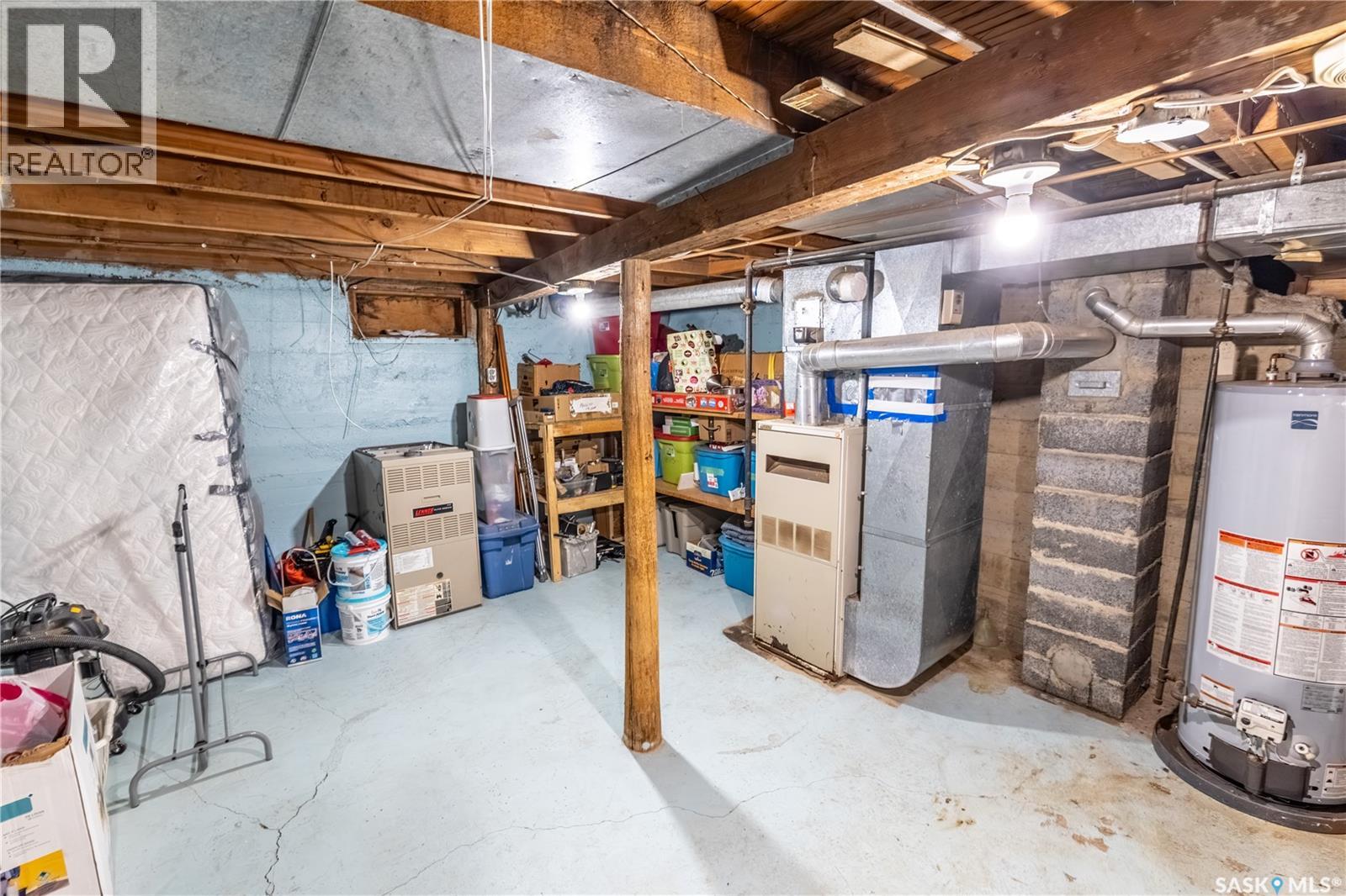 120 Crocus AVENUE - 30