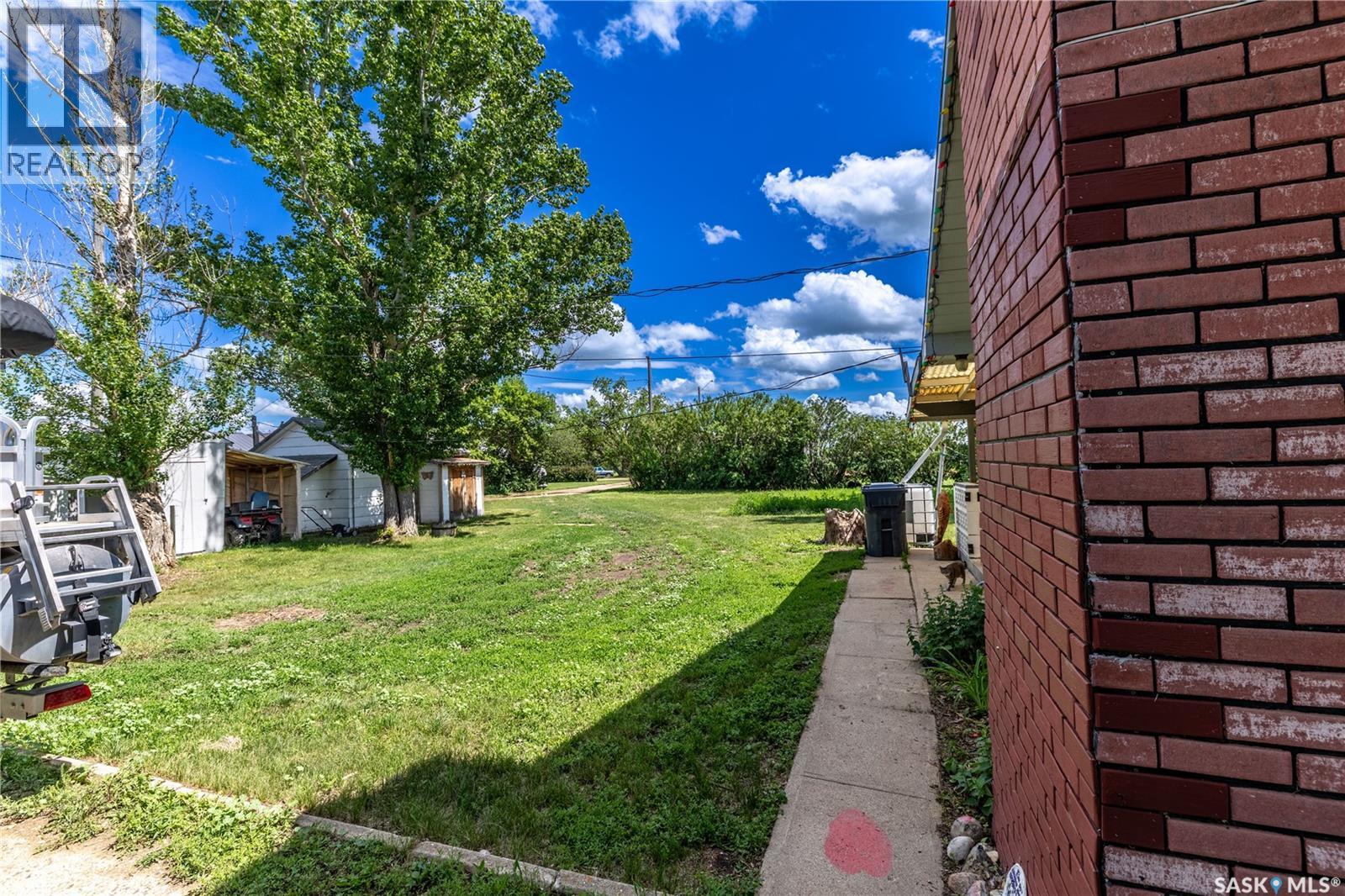 120 Crocus AVENUE - 8
