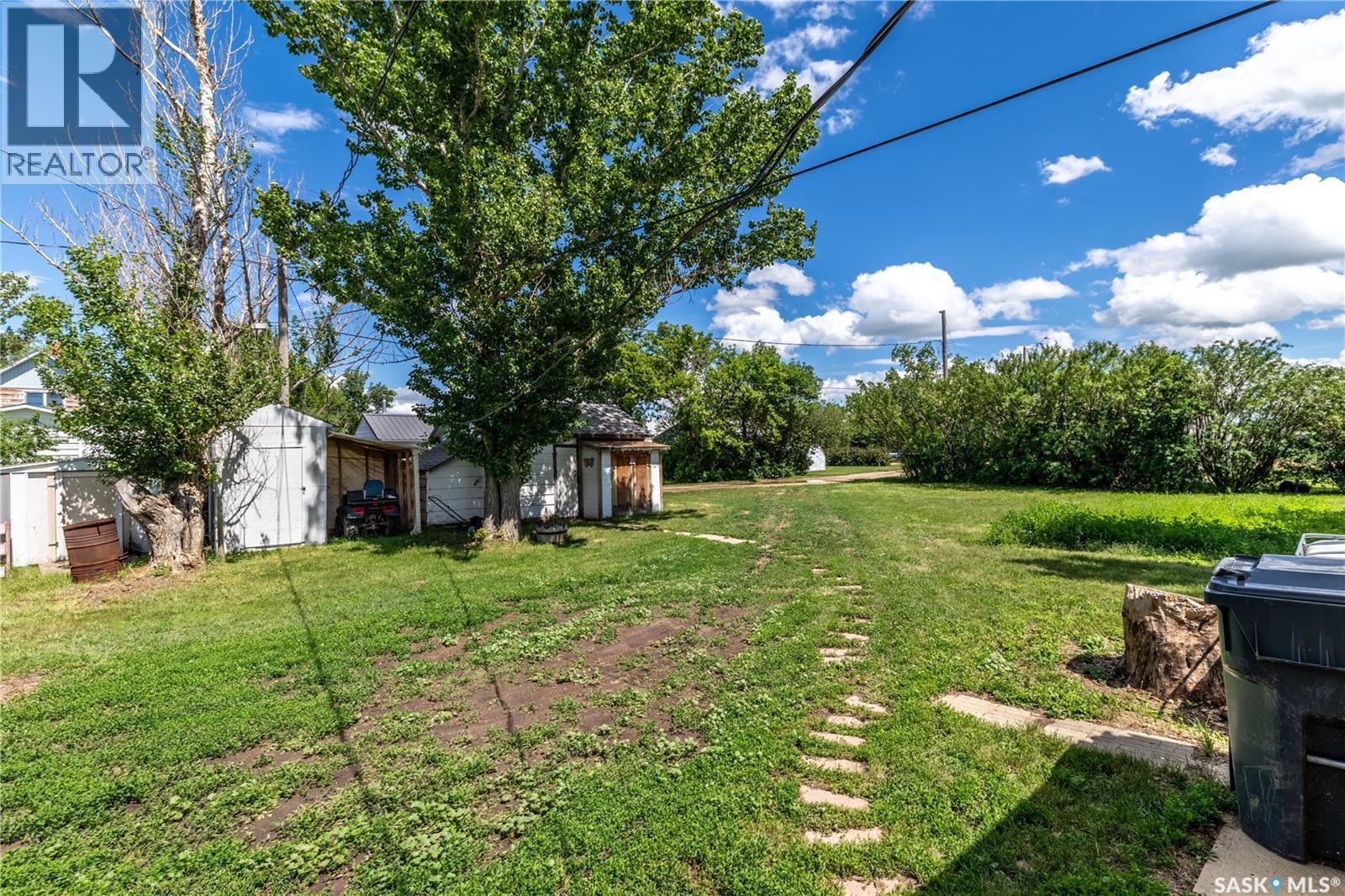 120 Crocus AVENUE - 9