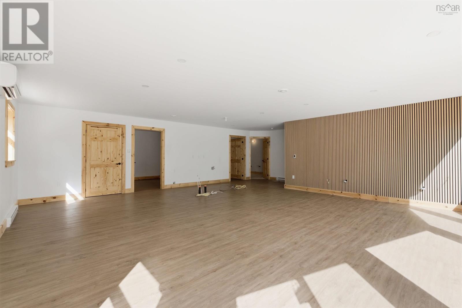 372 Aulenback Point Road - 11