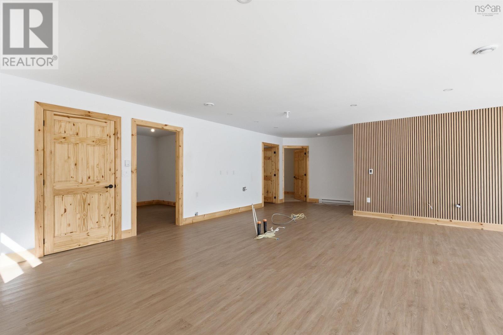 372 Aulenback Point Road - 13