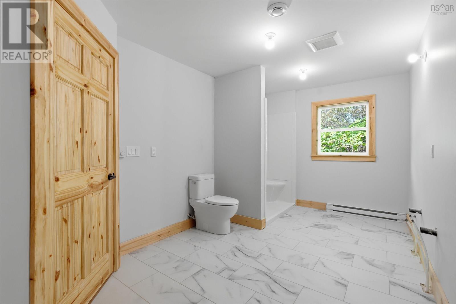 372 Aulenback Point Road - 16
