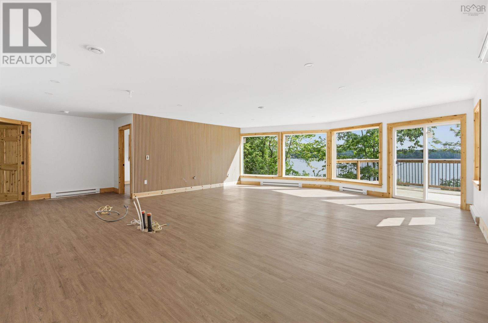 372 Aulenback Point Road - 9