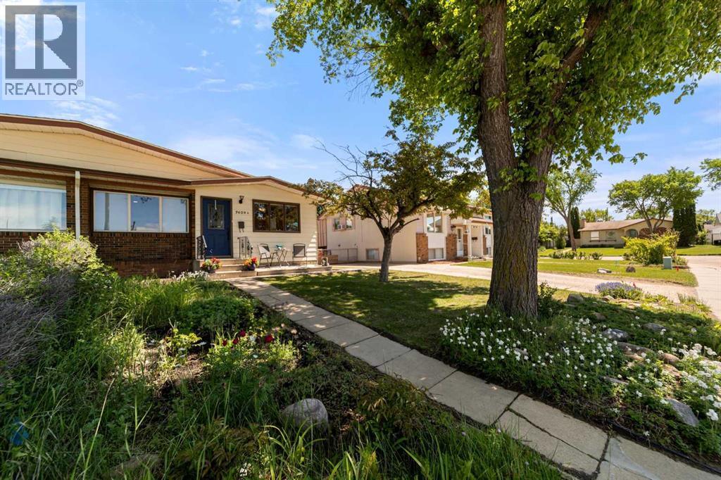 3609 A 66a Street - photo 2