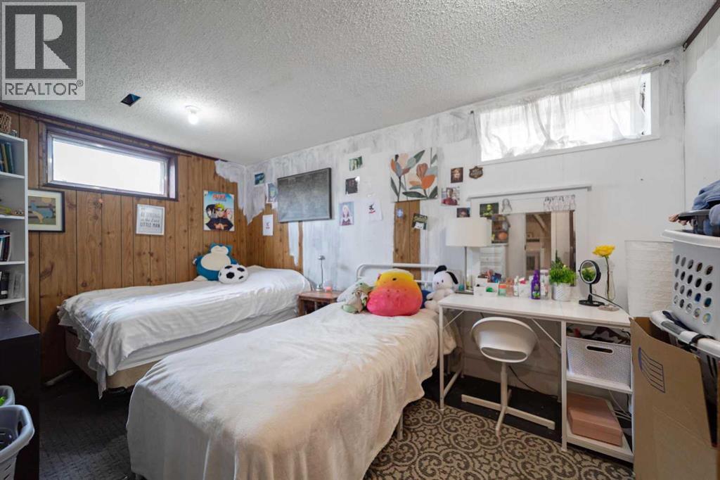 3609 A 66a Street — photo 26