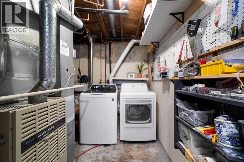 3609 A 66a Street — photo 25