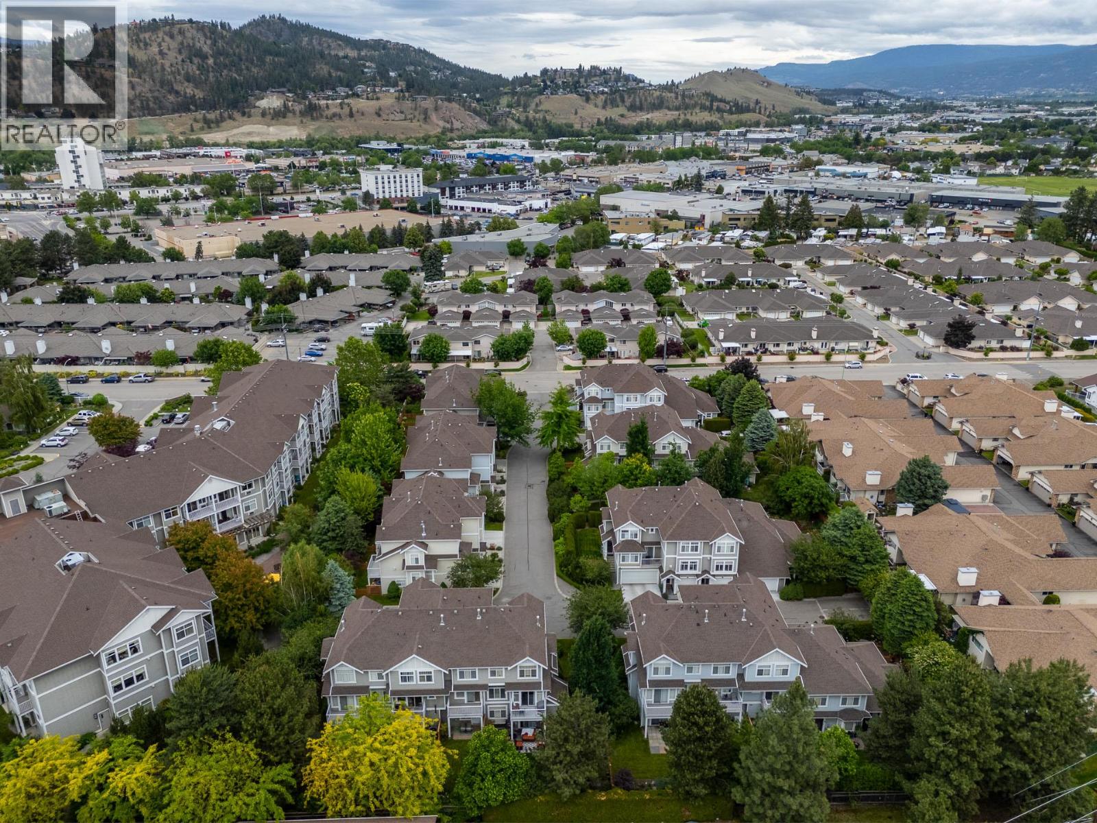 #8 1853 Parkview Crescent - 51