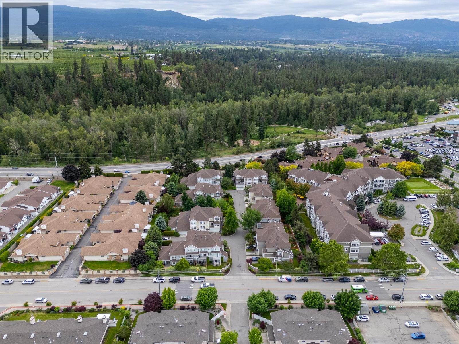#8 1853 Parkview Crescent - 54