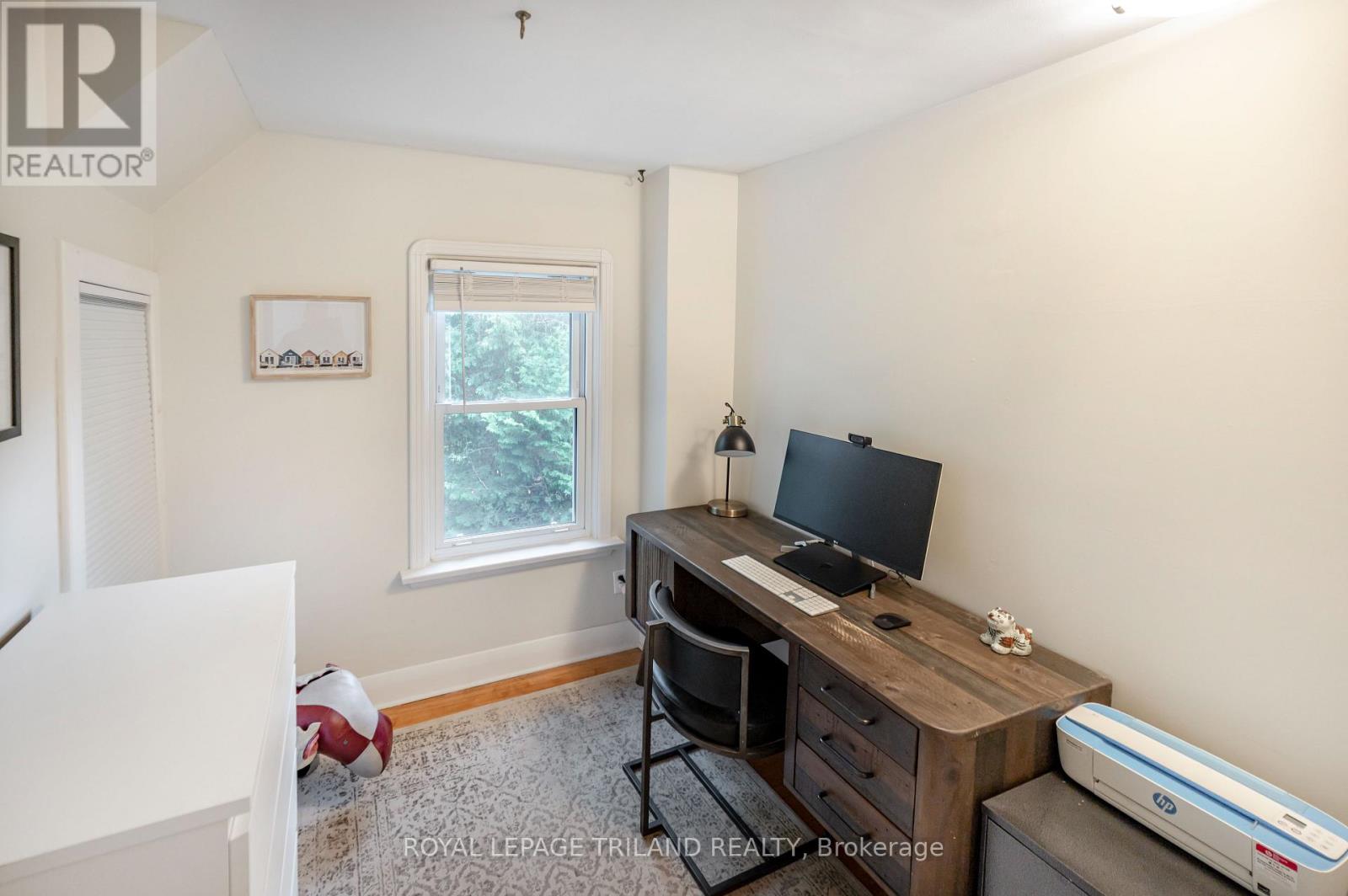 194 BELGRAVE AVENUE - 19