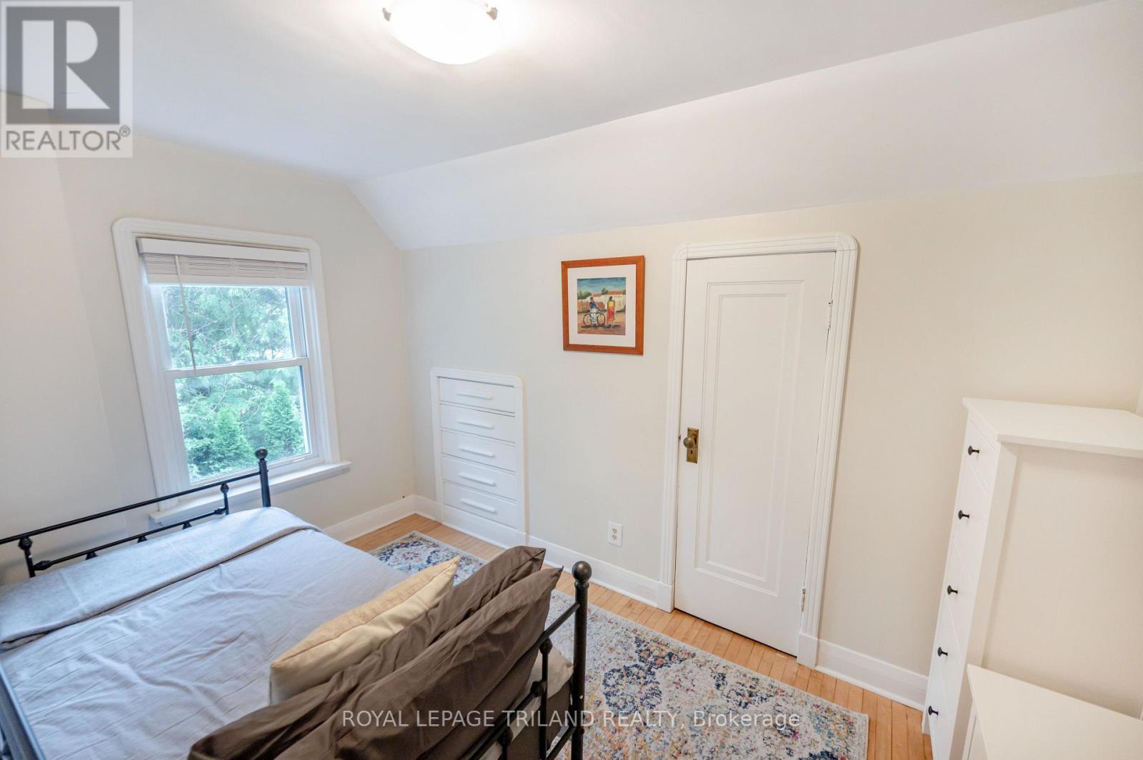 194 BELGRAVE AVENUE - 20