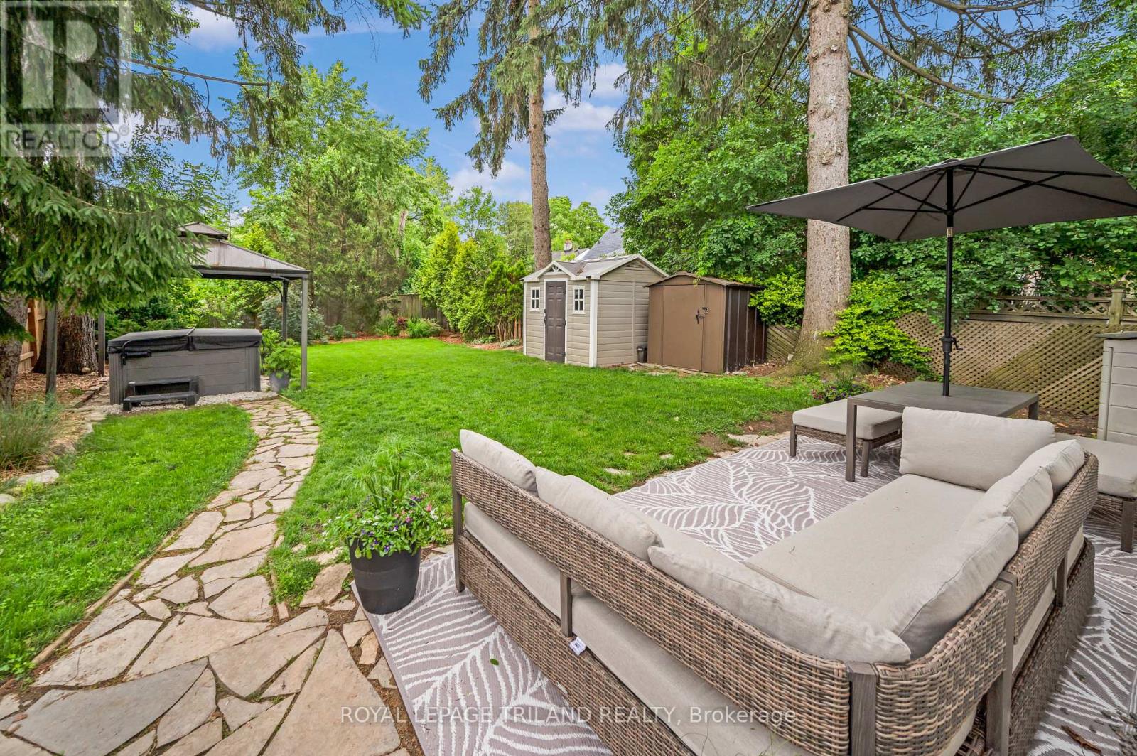 194 BELGRAVE AVENUE - 25